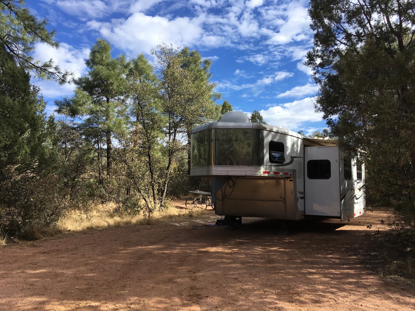 Camping and Horses PAYSON ARIZONA HOUSTON MESA HORSE CAMP