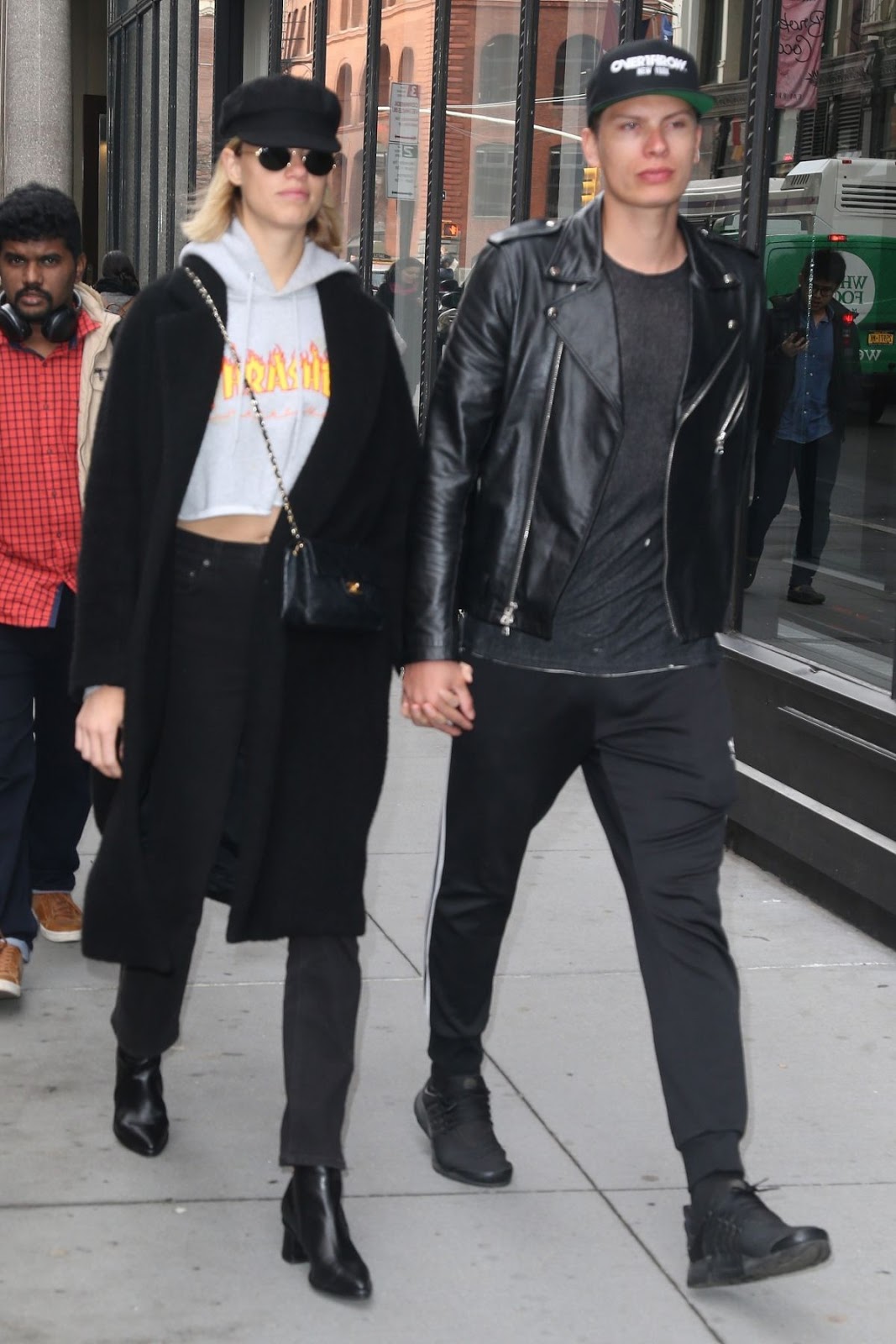 Hailey Clauson and her boyfriend Julian Herrera enjoy a day out in the
