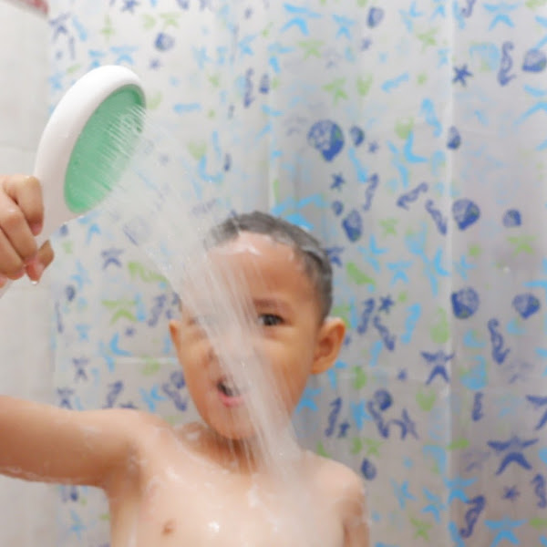 Ciptakan Pengalaman Mandi Menyenangkan dengan 3 Nilai Kebaikan GENIE Hand Shower