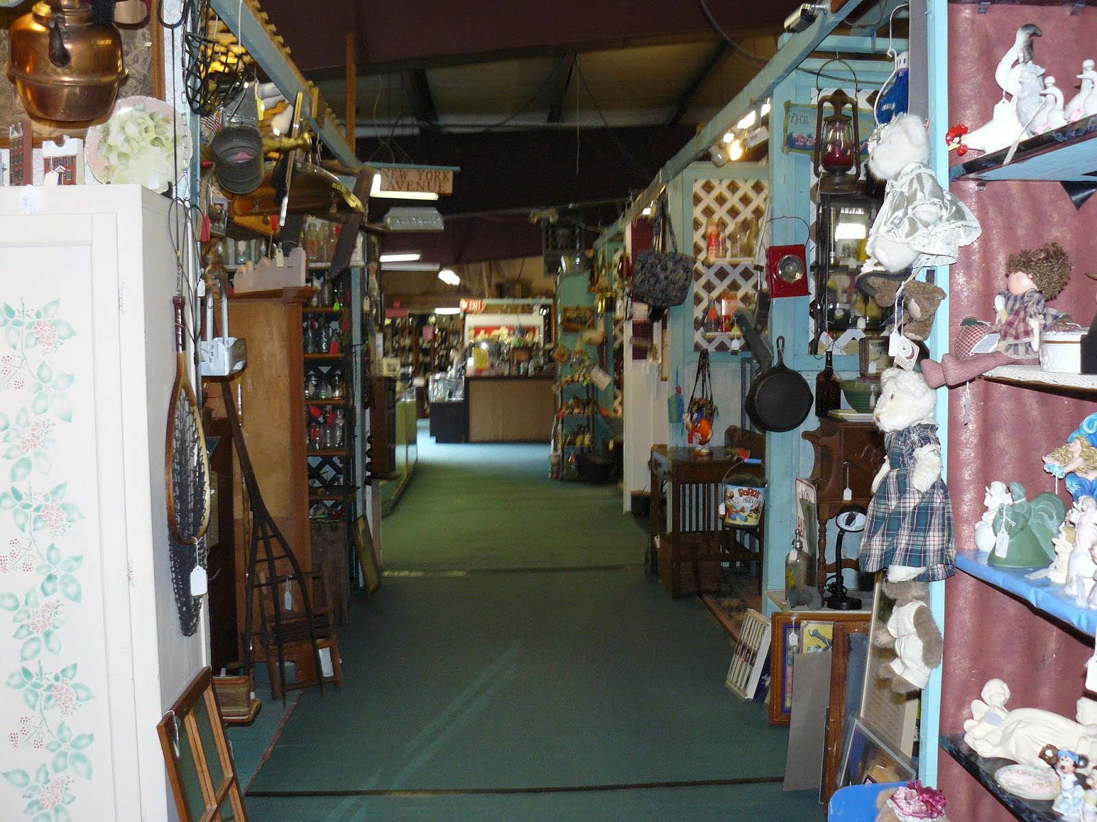 SCRANBERRY COOP Scranberry Coop Antiques, Vintage, Collectibles