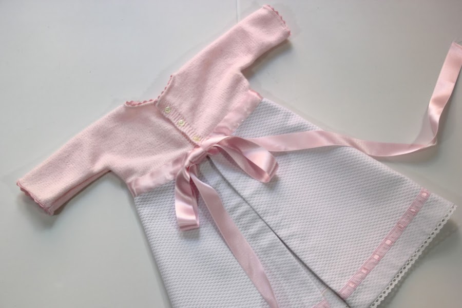 Faldon diy ropa de bebe con patrones gratis