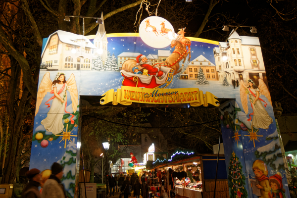 Shoppingtour Kreativtisch Feuerwerk