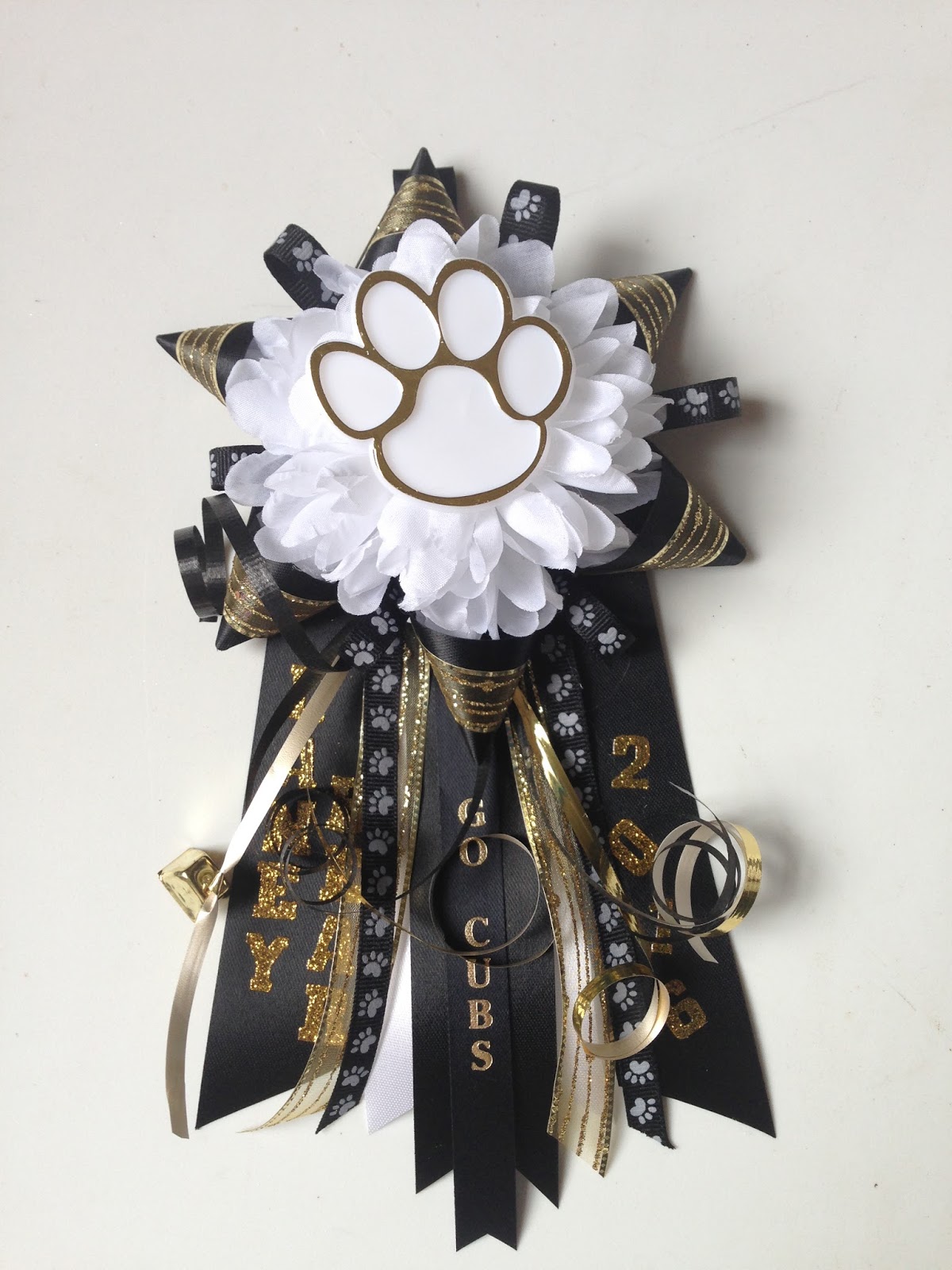 The Nesting Company: Homecoming Mums