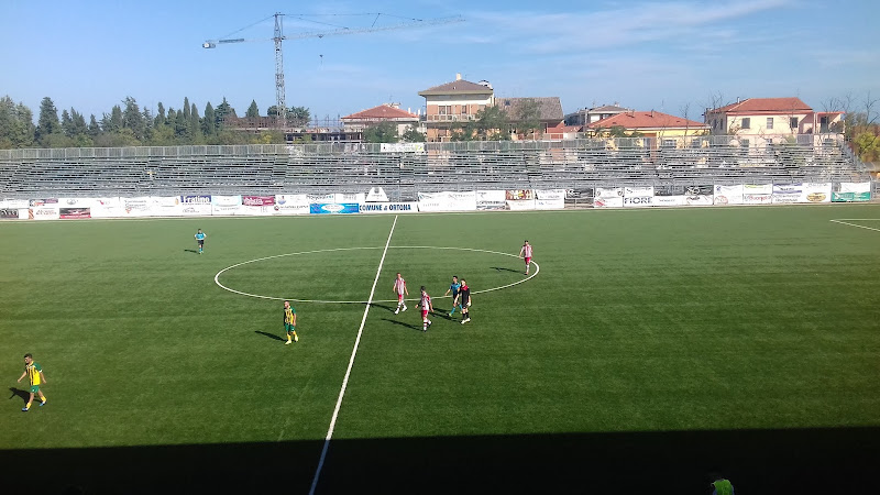 L'Ortona calcio supera il Sulmona con il netto punteggio di 2 a 0.