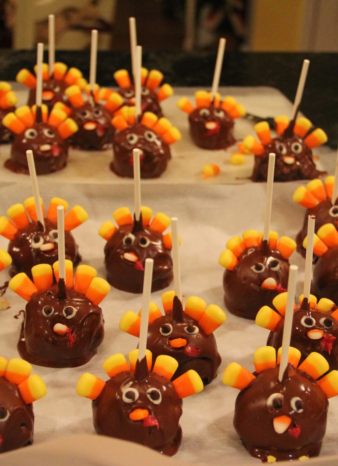 Priscillas: Turkey Cake Pops.. Bookpage Treetoppers and a Big Fat Tree