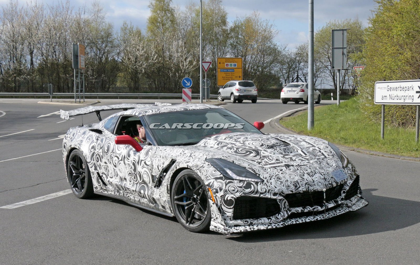 [Imagen: Corvette-ZR1-4.jpg]