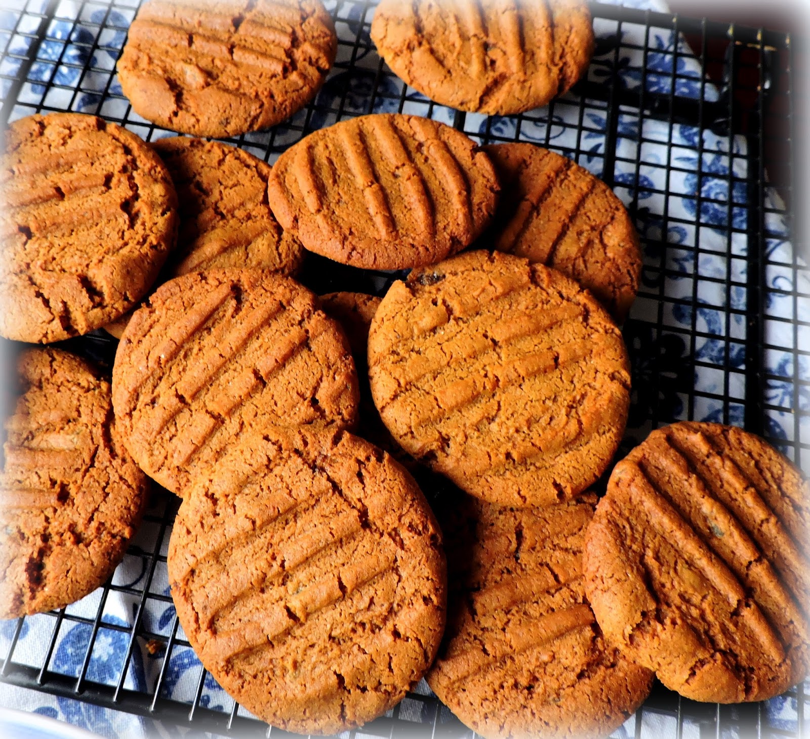 The English Kitchen Ginger Dunkers