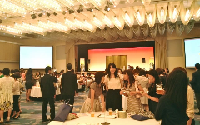 Dating shows in the 90s uk International matchmaking japan