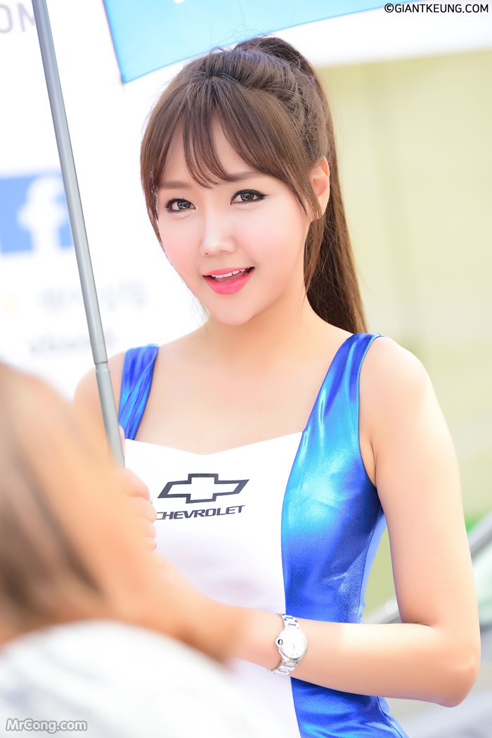 Jo In Young's beauty at CJ Super Race, Round 1 (80 photos)