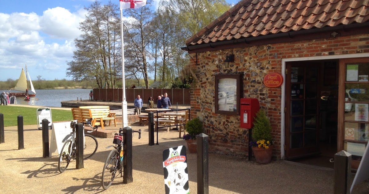 The Cake Crusader Retail Therapy. (Tea, Bags and Shoes, Thorpe End