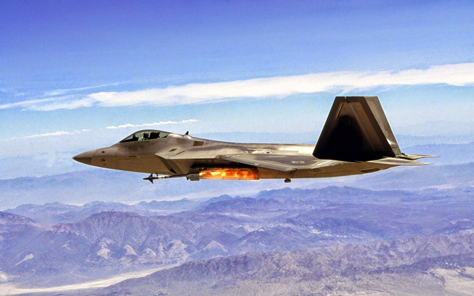 United States Air Force: F-22 Raptor