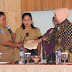 Lukas Enembe Nilai Perempuan Papua Rentan TB Paru