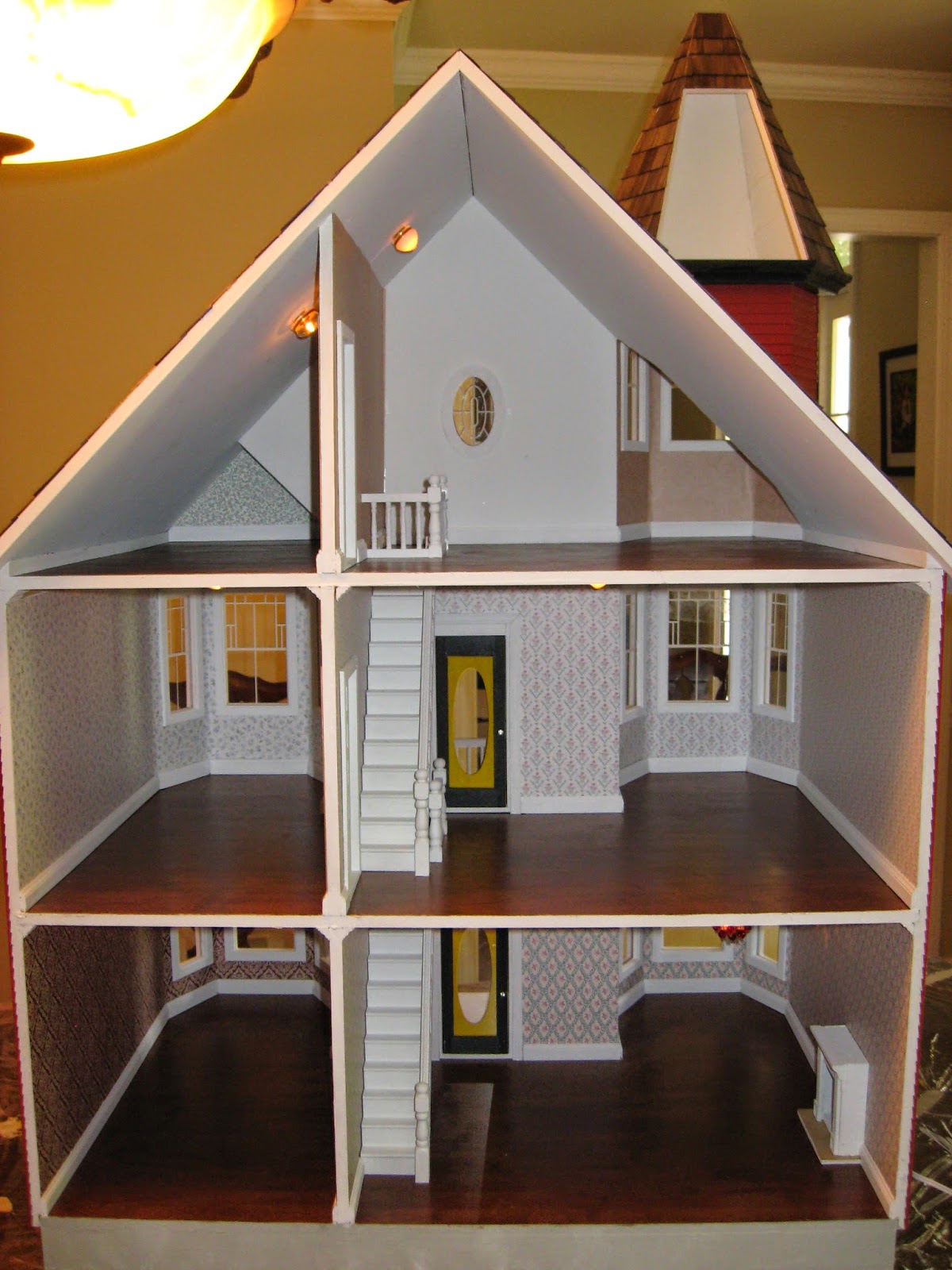 Little Darlings Dollhouses The Painted Lady Dollhouse