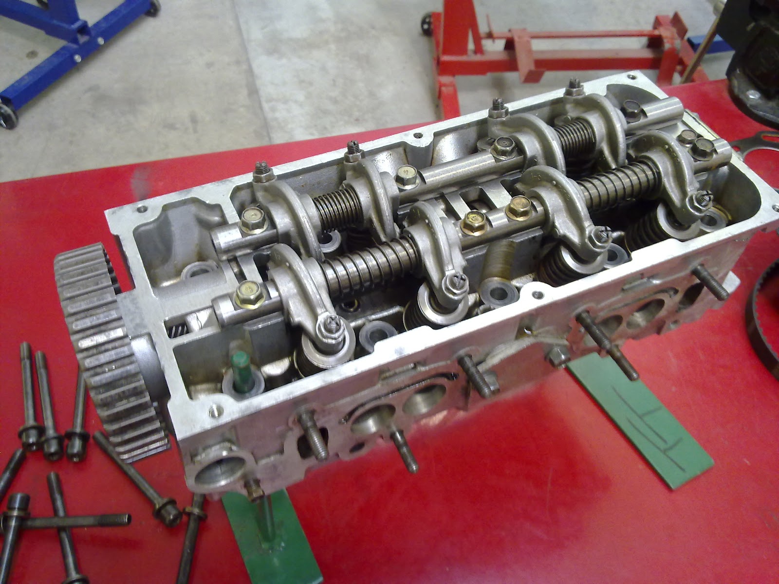 Tough Guy Howard Cylinder head Tough Guy Howard Cylinder head