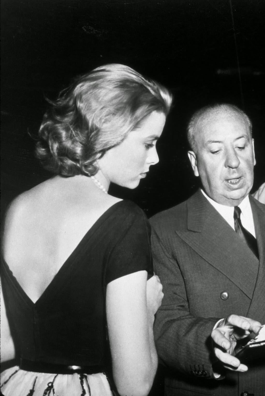 On set with Alfred Hitchcock  Behind the scenes photos of the Master of Suspense  1930 1970 - 49