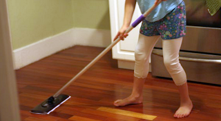 How to Clean Solid Oak Wood Floors