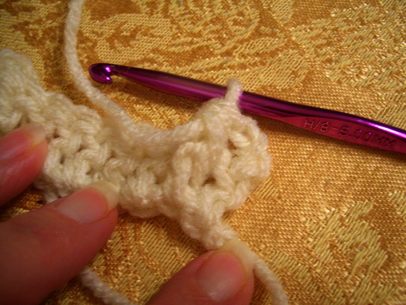 Crochet Parfait: FPHDC--Front Post Half Double Crochet