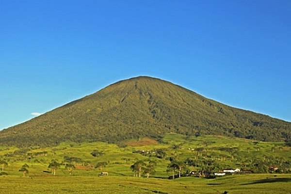 Gunung dempo Propinsi Sumatera Selatan