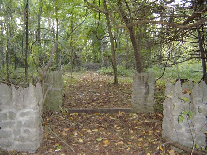 Where Is The Albino Farm Springfield Mo Haunted Missouri: Springlawn Albino Farm- Springfield Missouri