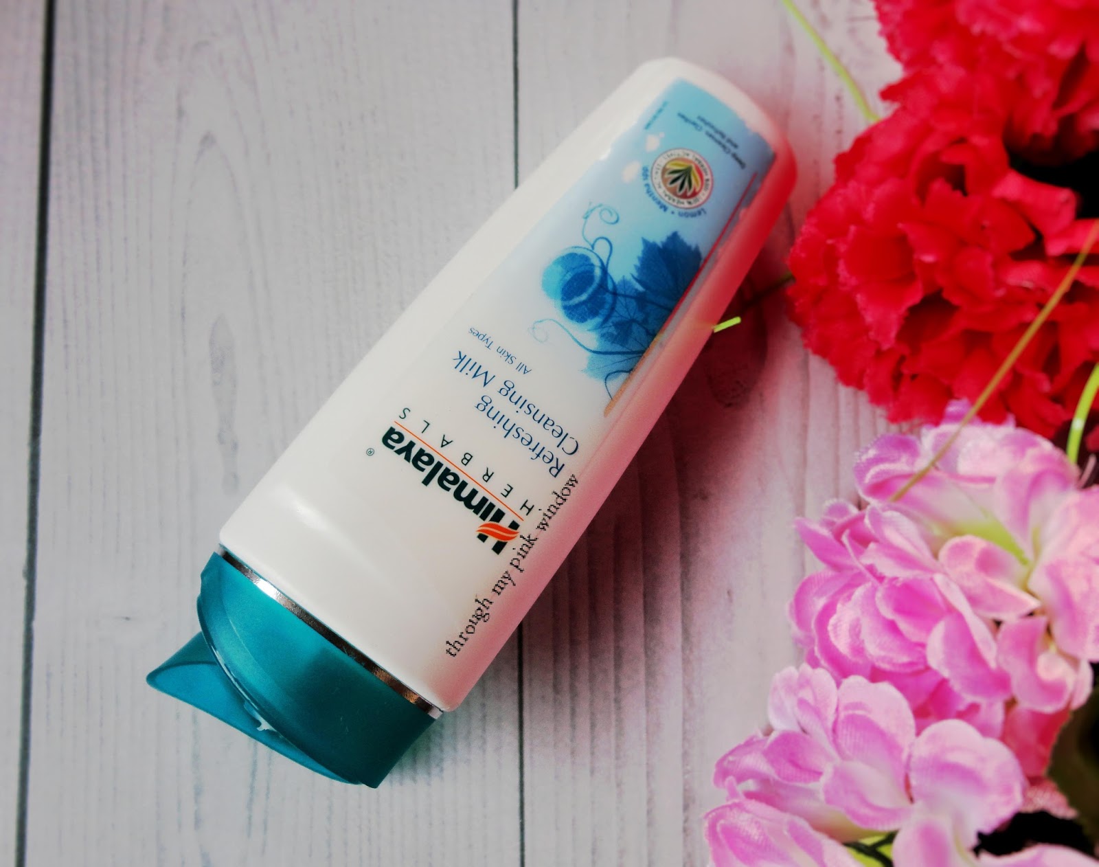 クレンジング・メイク落とし Himalaya Refreshing Cleansing Milk 2pcs