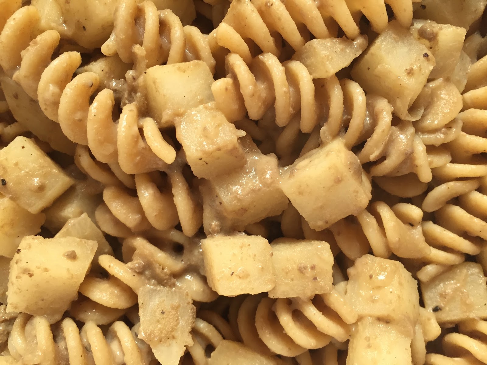 Inglourious Bananas Pasta with Chicken Liver Pâté and Turnips // Pasta con pâté di fegatini di