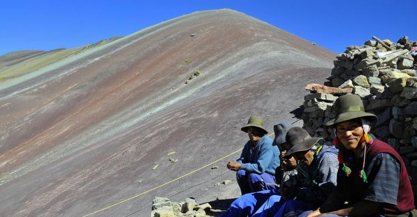 ¿CÓMO LLEGAR A WINIKUNKA? La montaña de los 7 colores de Cusco