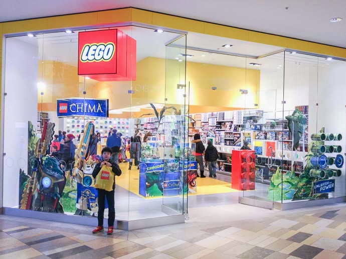 LEGO LEGO Store at Beachwood Place, Beachwood, OH