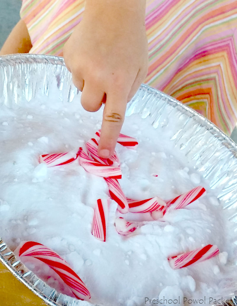 Christmas Science Experiment Fizzing Candy Cane Eruptions! Preschool
