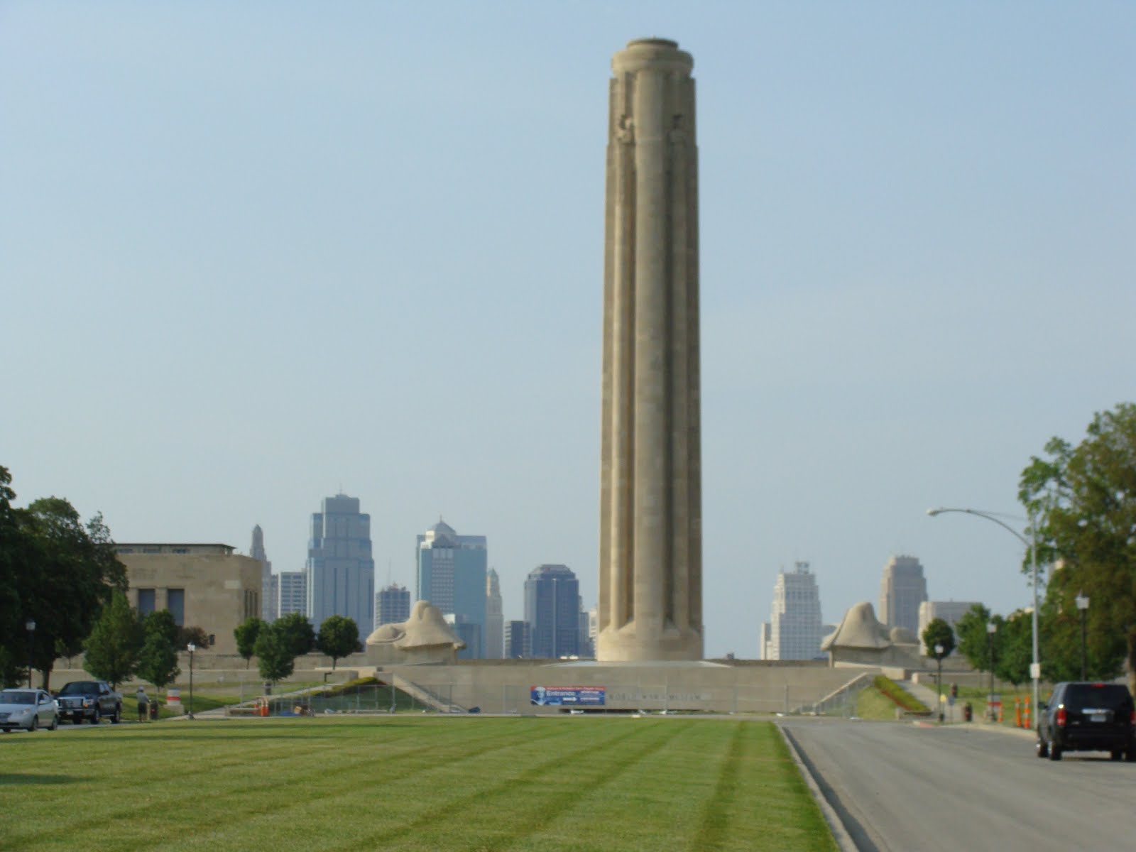 Saint Louis Patina World War I Memorial, Kansas City, Missouri