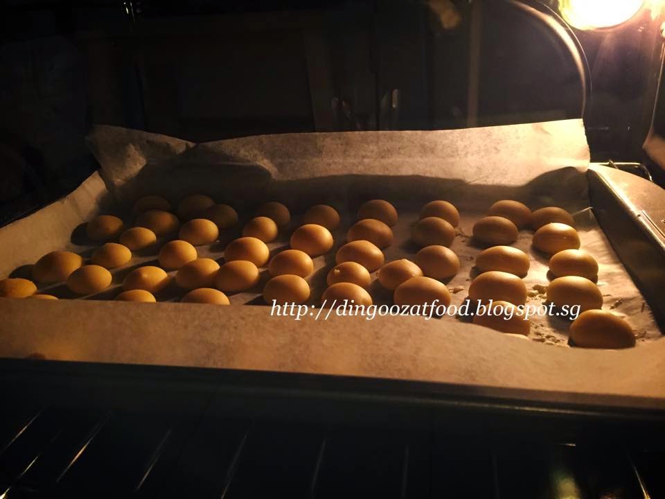 Miki's Food Archives : Oil-free Mini Egg Biscuit 无油迷你鸡蛋饼干