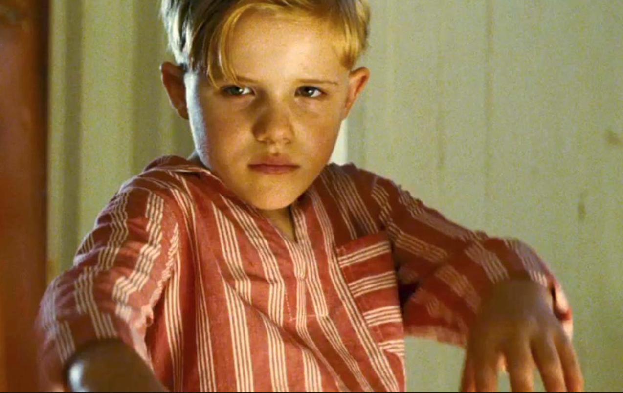 Исполнилось coming of age. Короткометражки про мальчиков. Children boys movie. Джейкоб тремблэ сумеречная зона. Children boys movie.