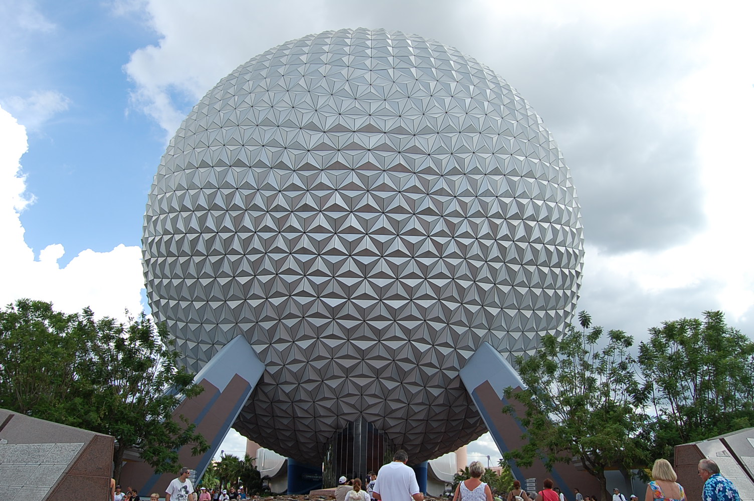 Let's Talk About: EPCOT (Part 1) - THE OATBIN STORIES
