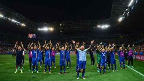 Kieu an mung cua Iceland se DOC nhat EURO 2016 - Anh 4