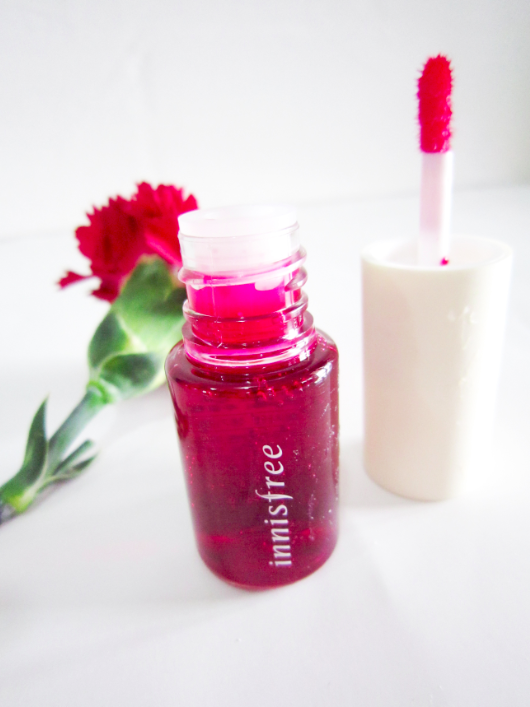 Innisfree lip tint review Daily lip routine Angie momo Fashion