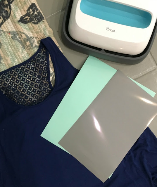 Add a beachy saying to a plain t-shirt with Cricut Iron On Vinyl and an Easy Press!