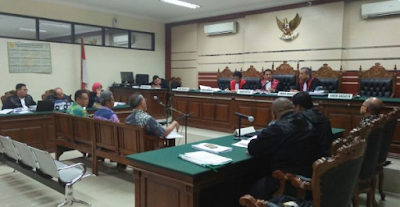 Pihak yang terlibat dalam hukum acara pidana Pihak yang terlibat dalam hukum acara pidana