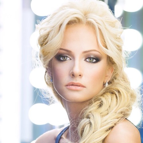 Celebrity Models Nude Polina Maksimova
