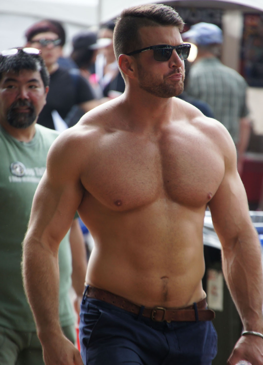 Fast Fitness Three Exercises For the Best Chest Workout