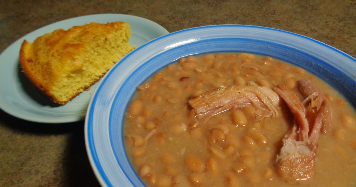 bethcooks Pinto Beans, Ham, and Cornbread