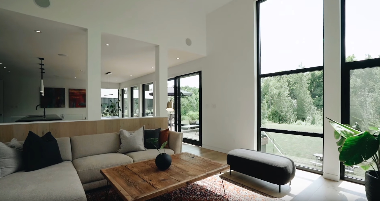 Home Interior Design Tour vs. 5542 Winston Churchill Blvd, Erin, Ontario