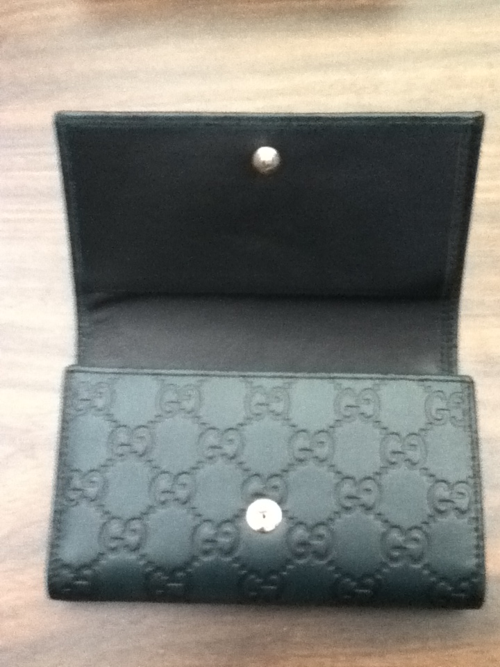 gucci wallet outlet