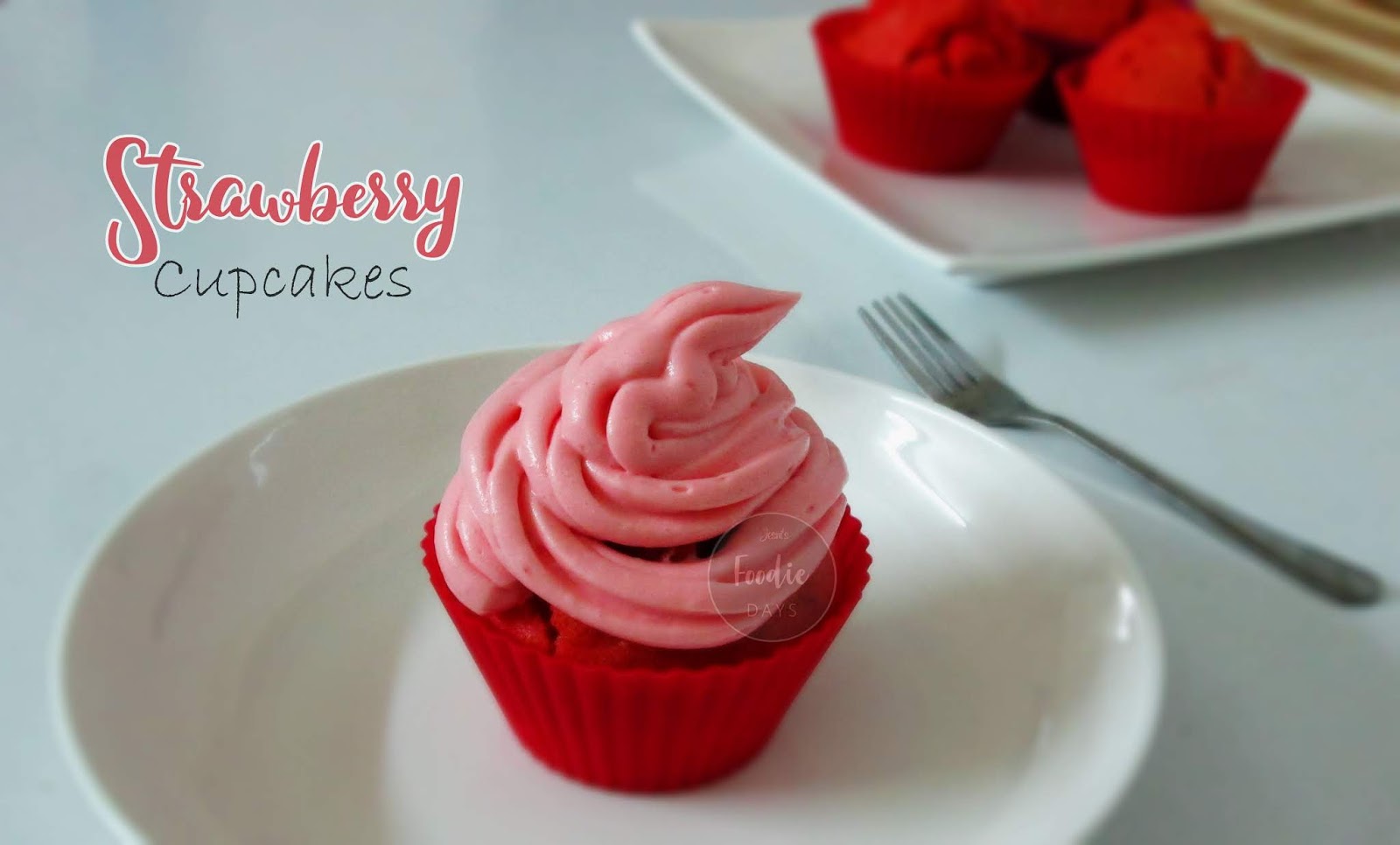 Strawberry Cupcakes Straw Berry Flavored Cupcakes With Whip Cream Frosting