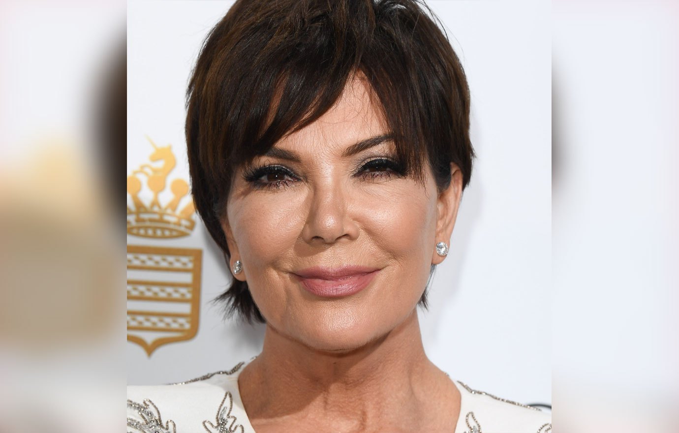 Photos: Kris Jenner Debuts Brand New Face After Invasive Plastic Surgery