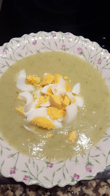 Cauliflower soup with boiled eggs recipe Cauliflower soup with boiled eggs recipe