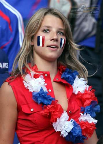Hot French Soccer Girl Fans 2012 All In All Pictures