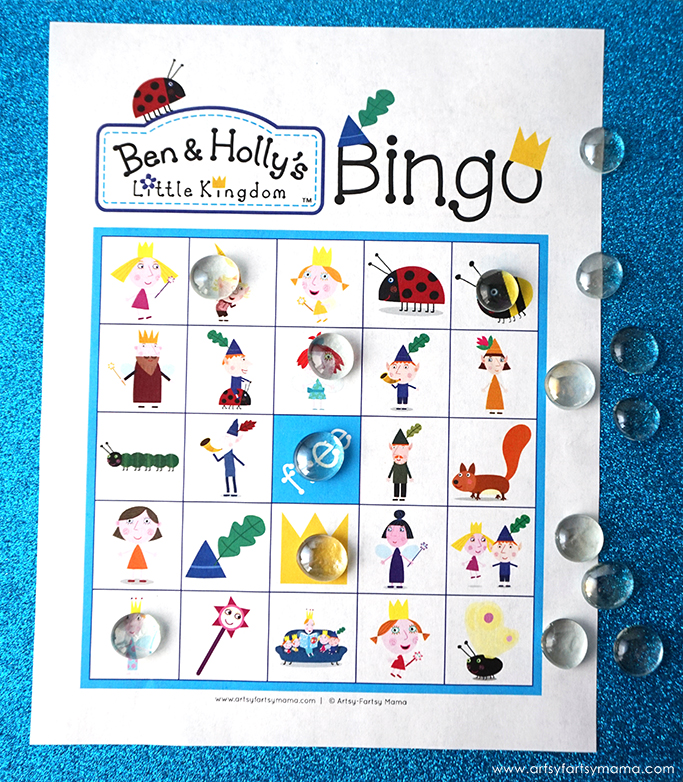 Throw a magical Ben & Holly's Little Kingdom Party with these simple tips and free printables!