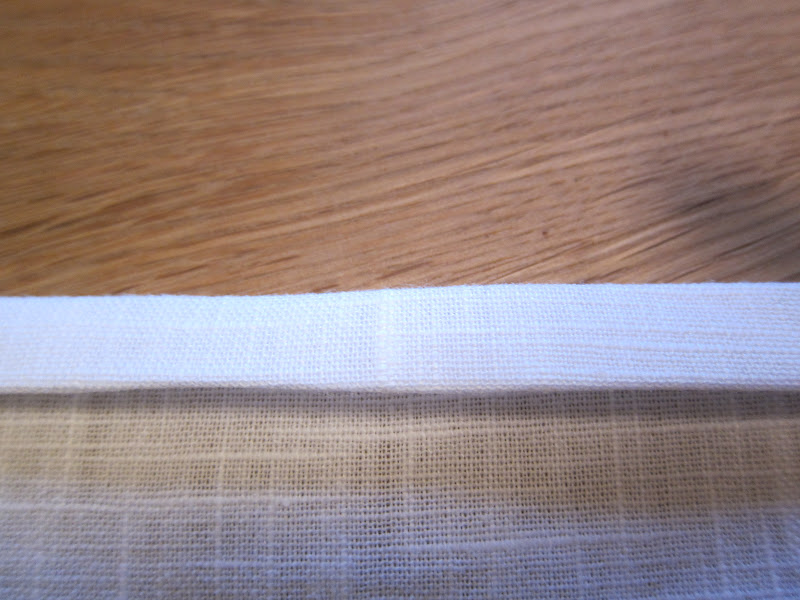 next-stitch: How to make a mitered corner - tutorial