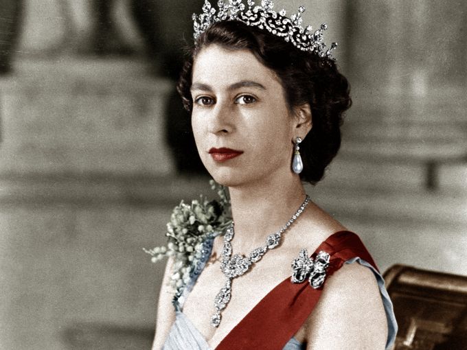Internacional Reina Isabel Ii La Monarca Con El Mas Largo Reinado En La Historia Britanica