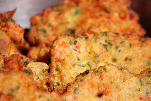 Cinco Quartos De Laranja Pataniscas De Bacalhau
