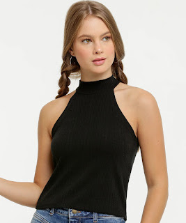 Tendência Blusa Feminina Canelada High Neck Sem Manga A tendência que fez sucesso no passado está de volta. E desta vez voltou com tudo, acrescentando um toque de modernidade.